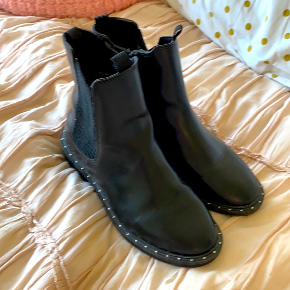 Girls Zara black leather boots